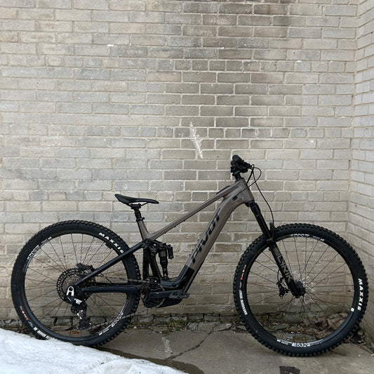 Pivot Shuttle AM Ride eagle 70/90 2026 (démo)